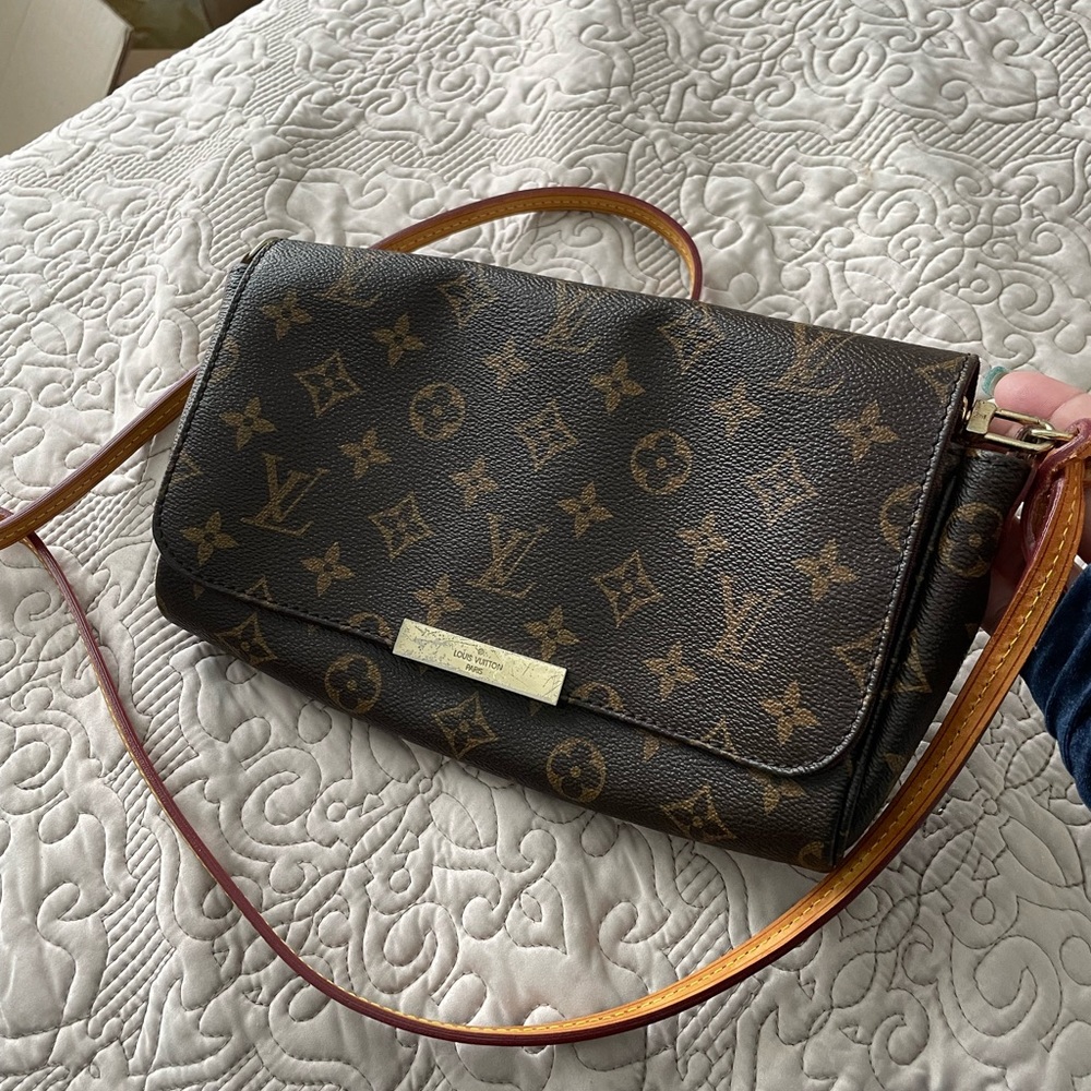 Vintage LV Favorite